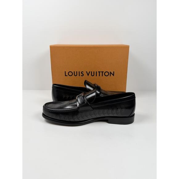 Size 7LV/8US - Louis Vuitton x NBA Major Loafers NEW main image 9
